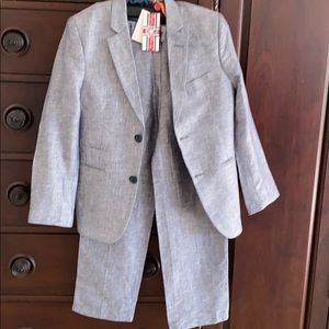 Boy’s 2 Piece Linen Suit